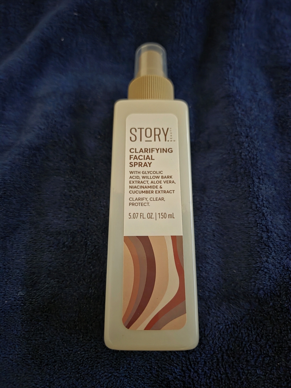 Story Clarifying Facial Spray - Peach, Tan, Gold Accents